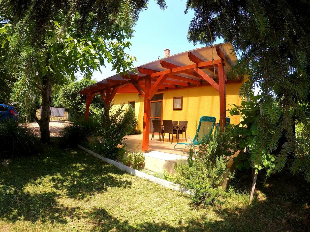 Menta Holiday Home Badacsonytomaj Dış mekan fotoğraf